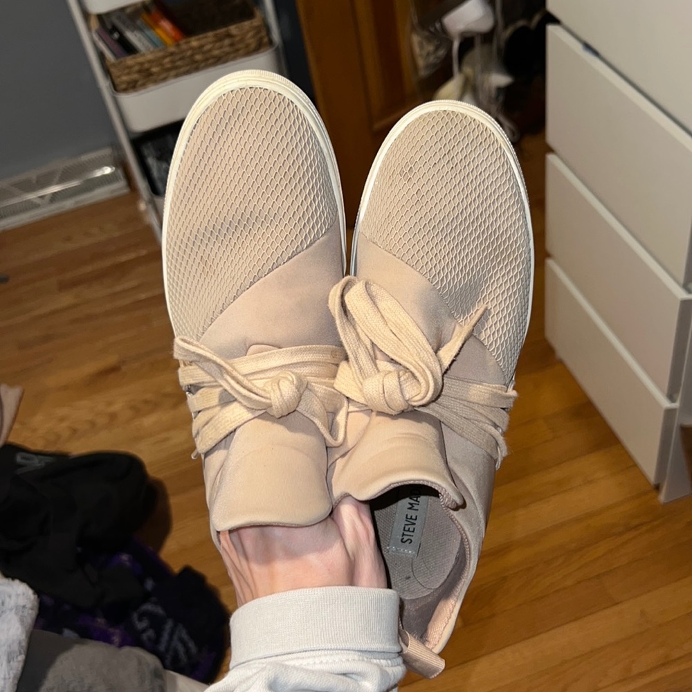 STEVE MADDEN SHOES